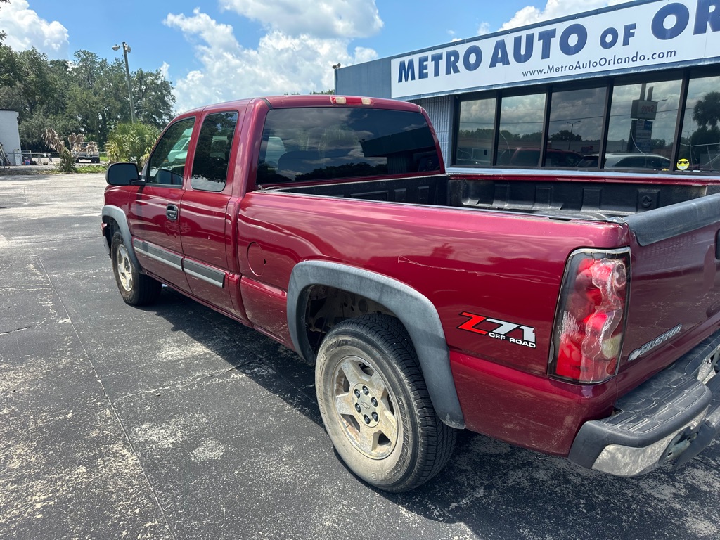 Photo 2 of this CHEVROLET SILVERADO 1500