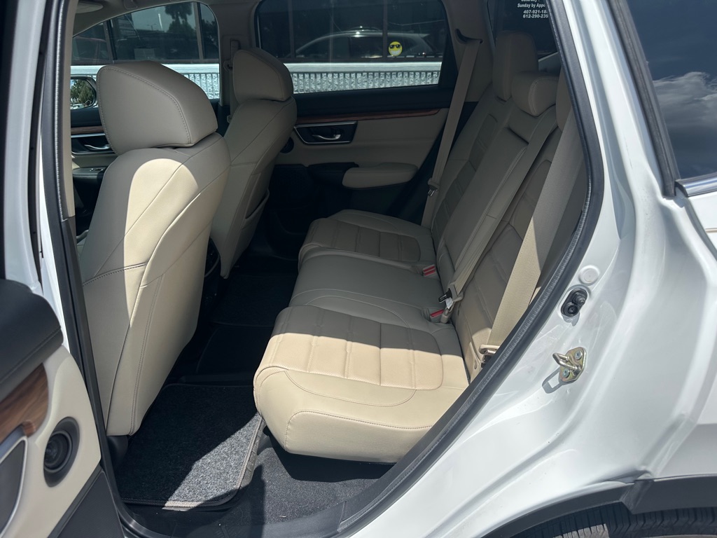 Photo 11 of this HONDA CR-V