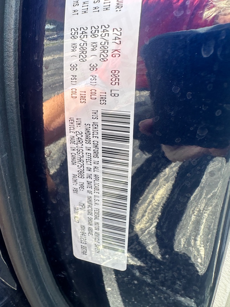 Photo 30 of this CHRYSLER PACIFICA