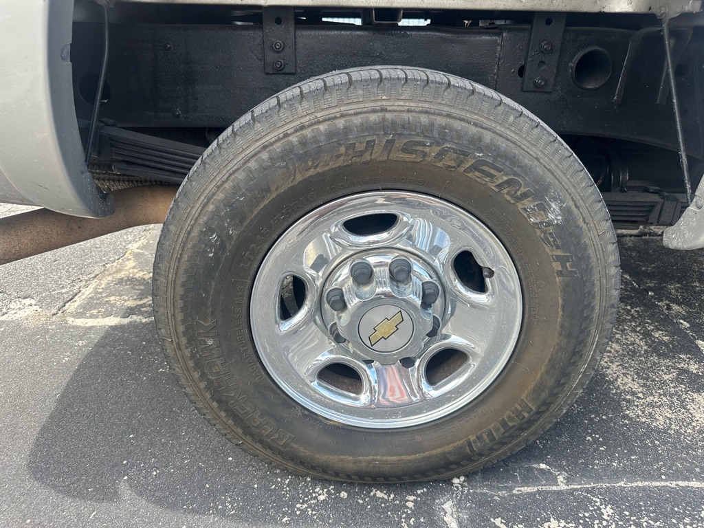 Photo 22 of this CHEVROLET SILVERADO 2500