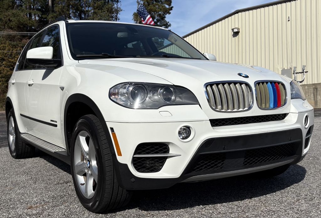 Photo 2 of this BMW X5