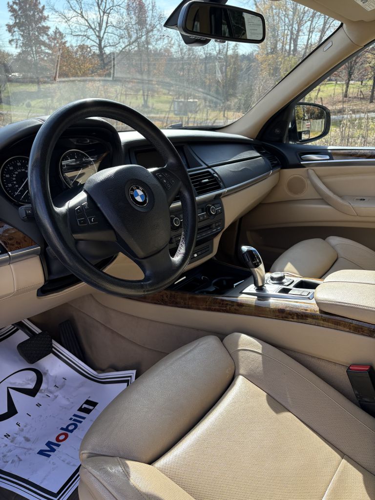 Photo 5 of this BMW X5