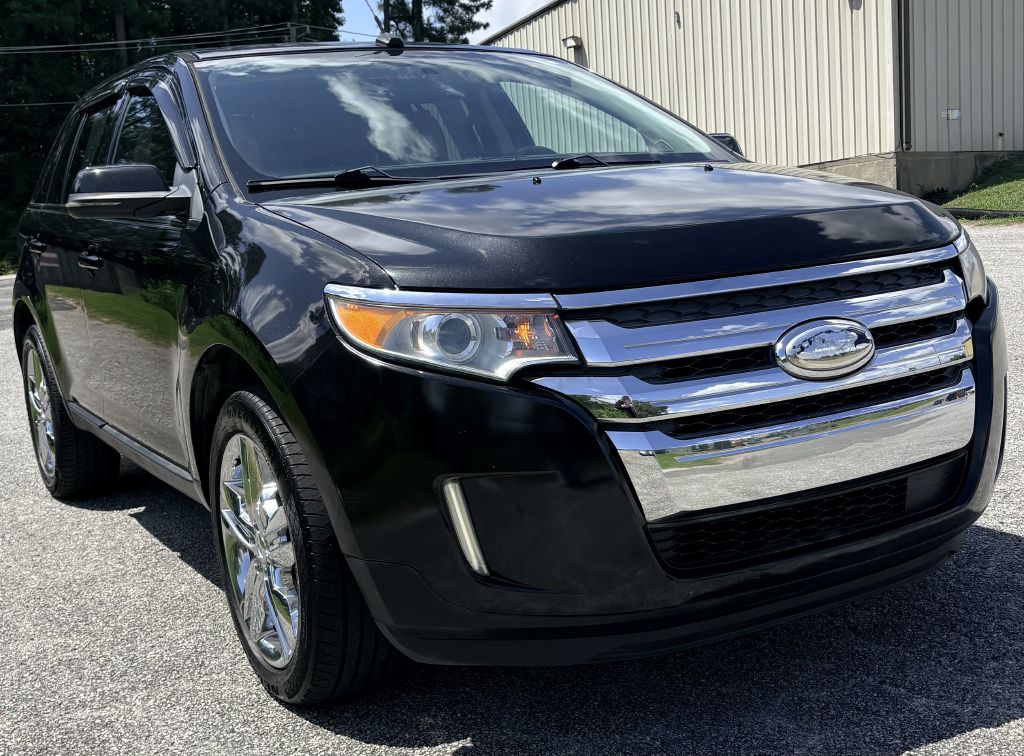 Photo 2 of this FORD EDGE
