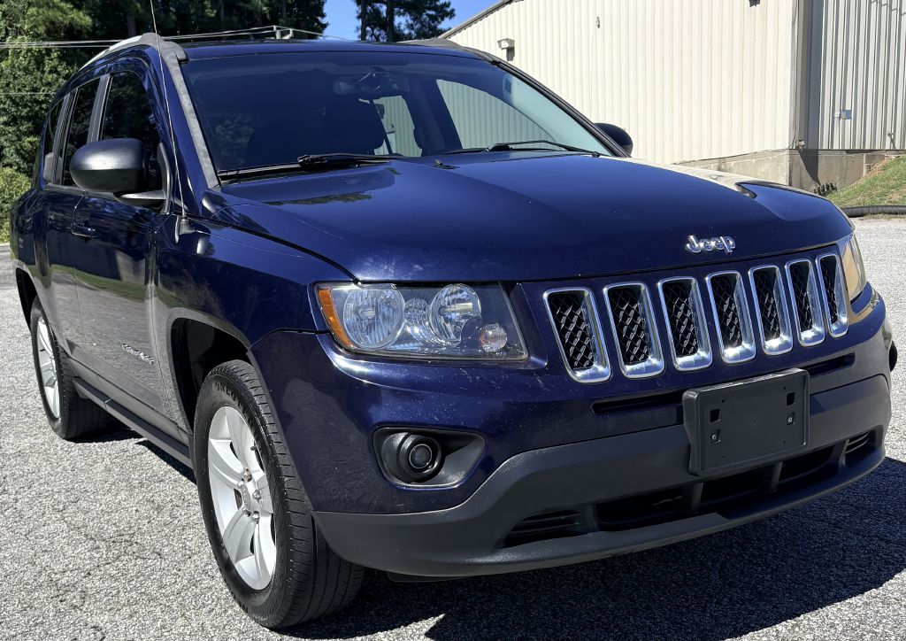 Photo 2 of this JEEP COMPASS