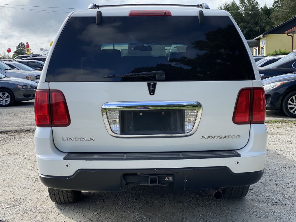 LINCOLN NAVIGATOR 2006 LINCOLN NAVIGATOR 5LMFU28556LJ16899