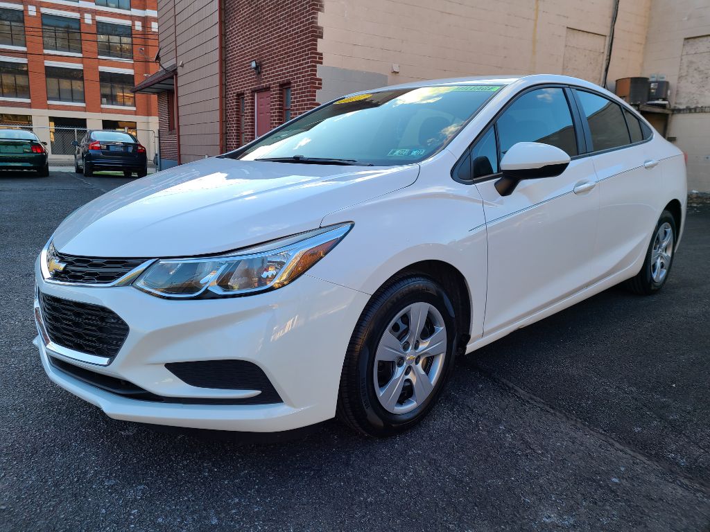 Chevrolet cruze 4dr nb