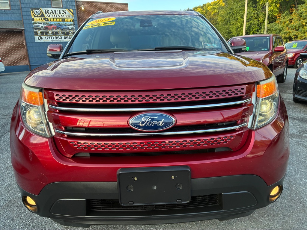 Photo 8 of this FORD EXPLORER