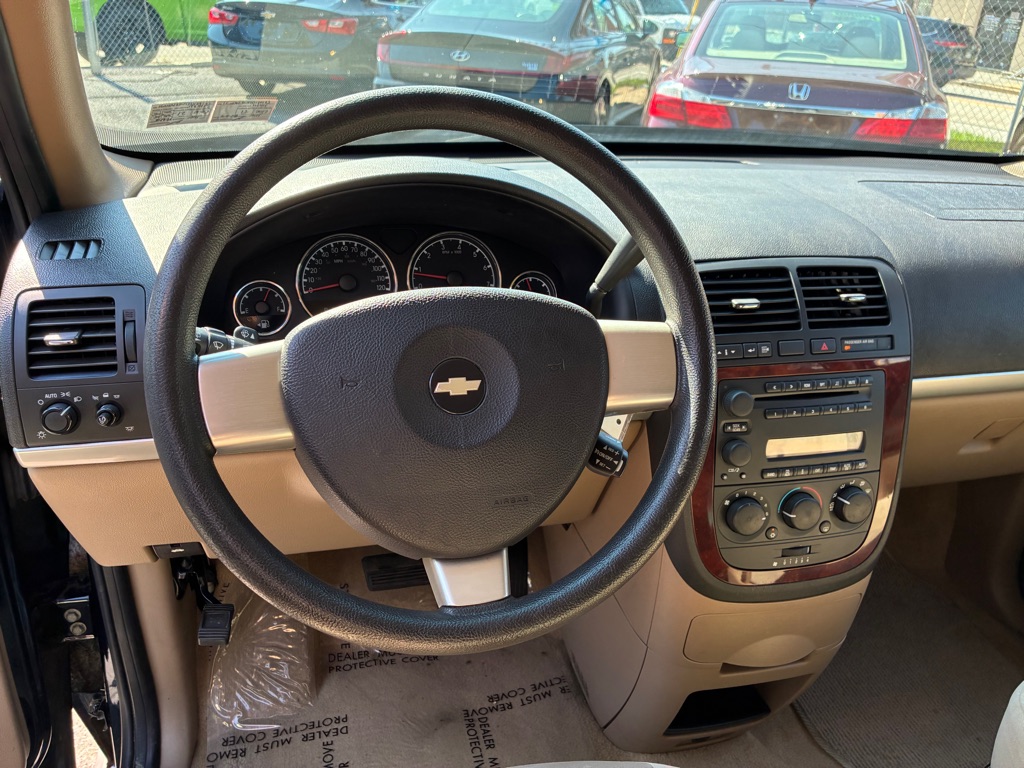 Photo 16 of this CHEVROLET UPLANDER