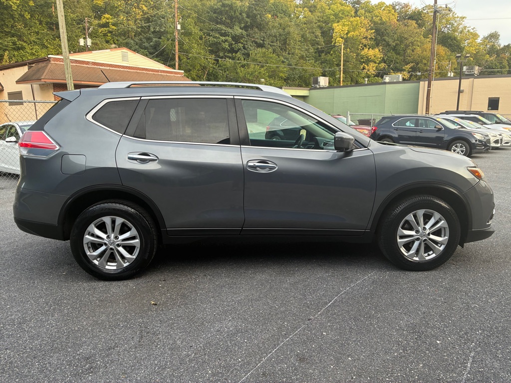 Photo 6 of this NISSAN ROGUE