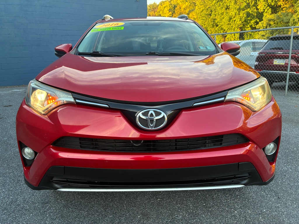 Photo 7 of this TOYOTA RAV4