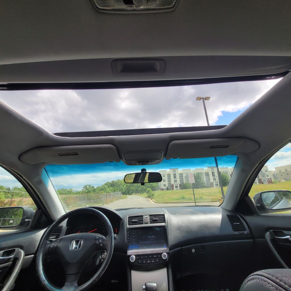 Photo 15 of this HONDA ACCORD