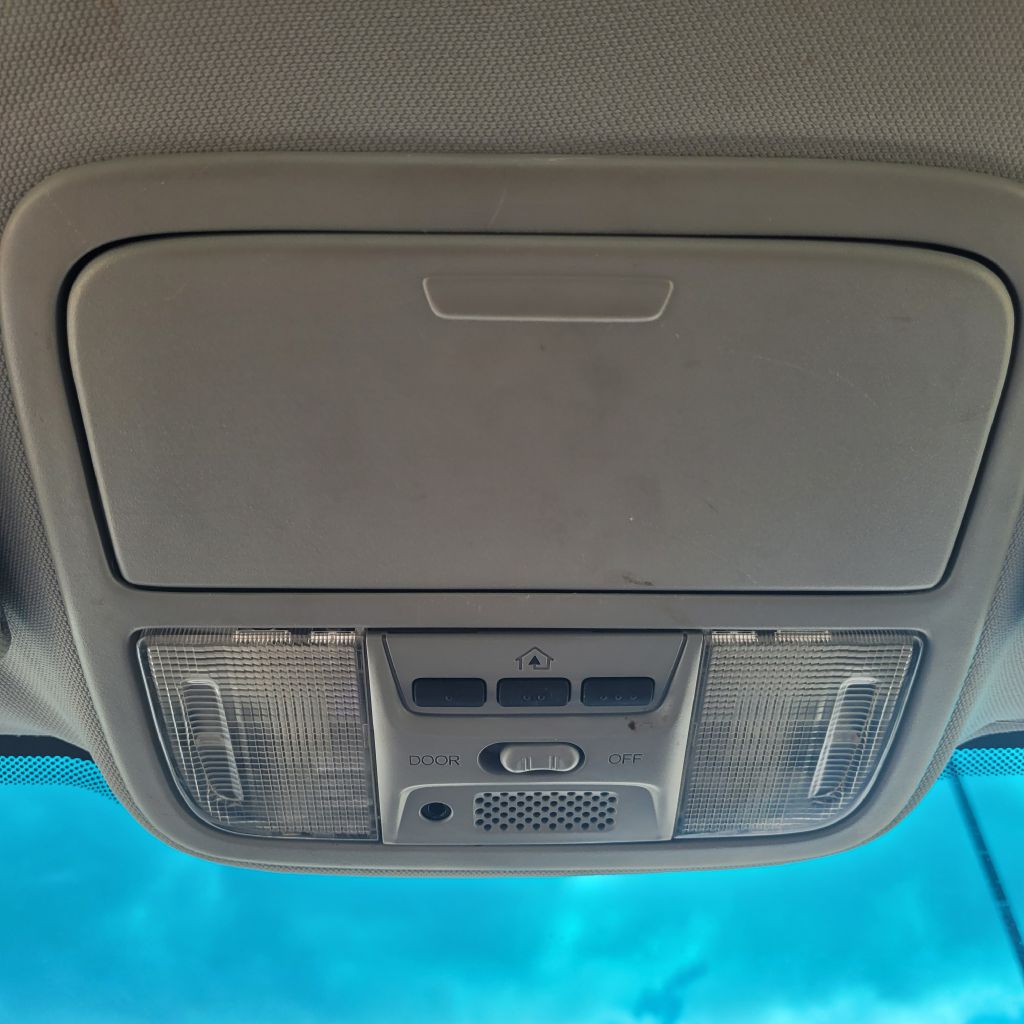 Photo 17 of this HONDA ACCORD