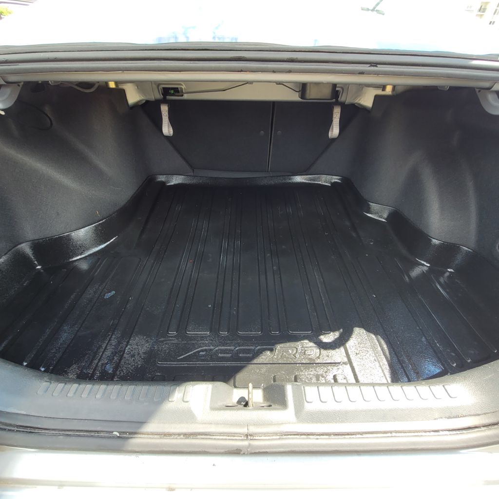 Photo 21 of this HONDA ACCORD