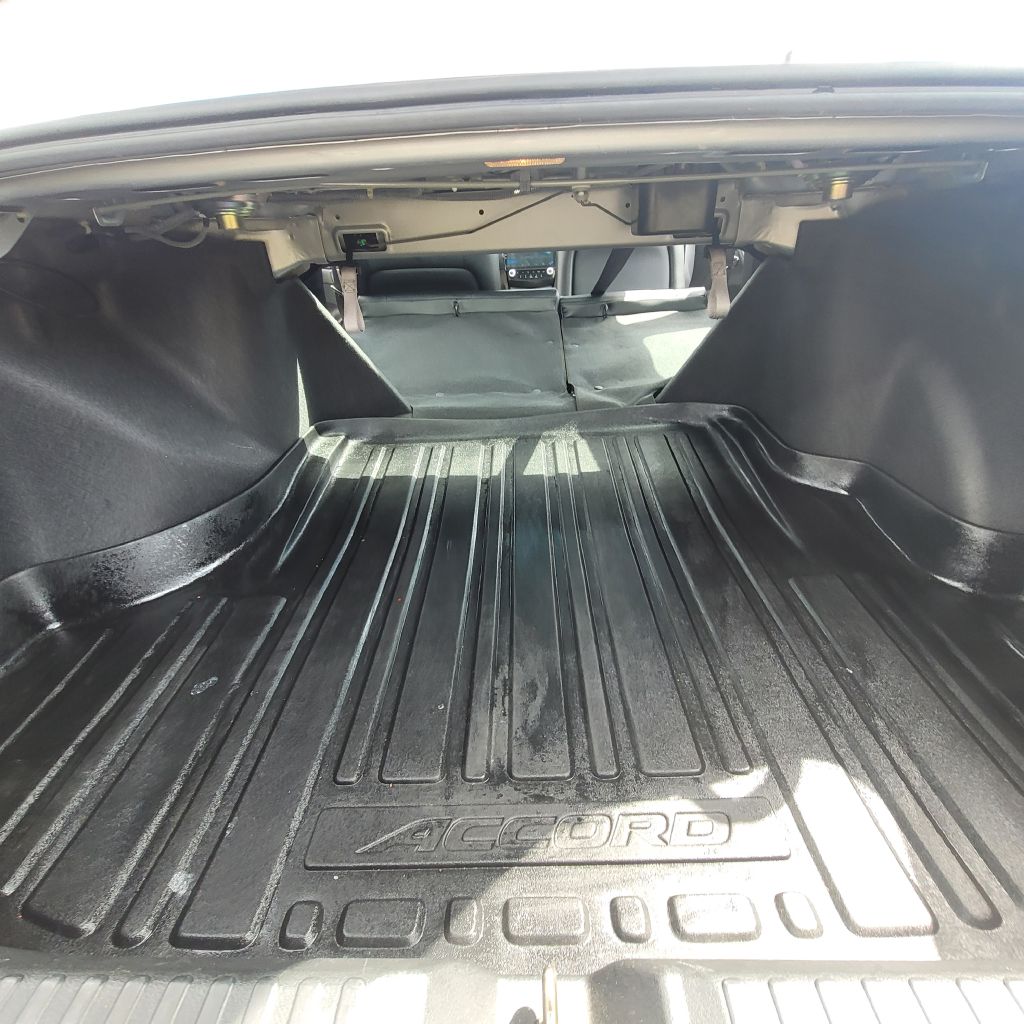Photo 23 of this HONDA ACCORD