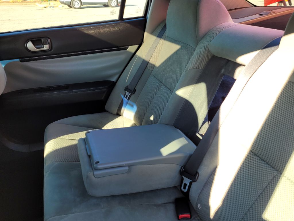 Photo 22 of this MITSUBISHI GALANT