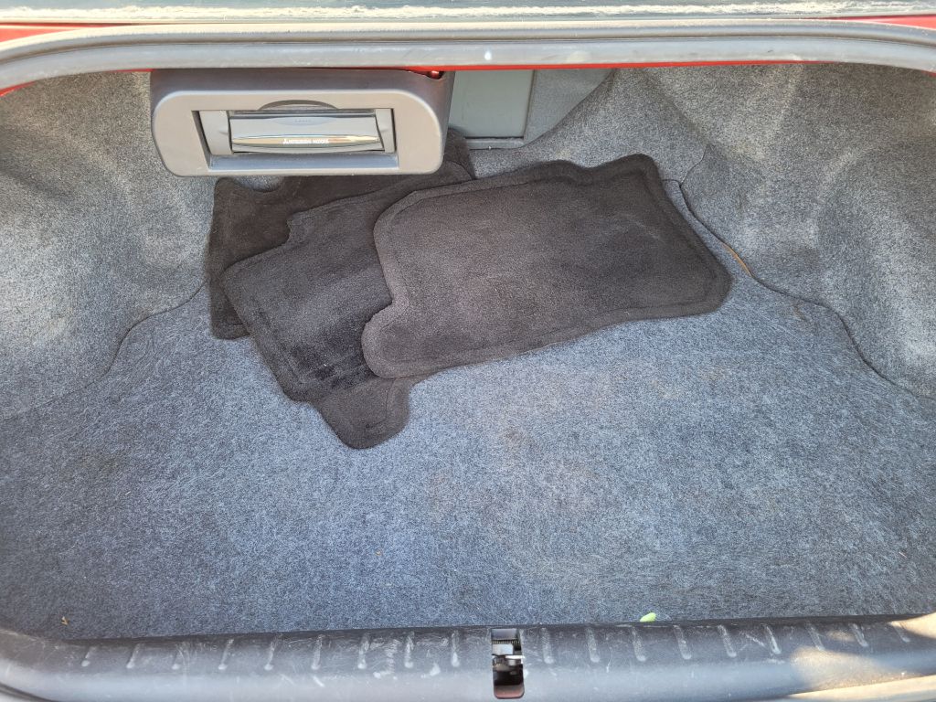 Photo 23 of this MITSUBISHI GALANT