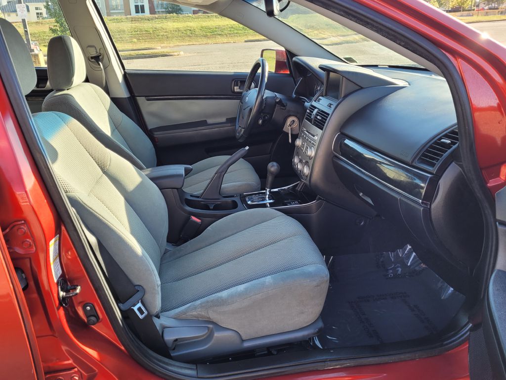 Photo 30 of this MITSUBISHI GALANT