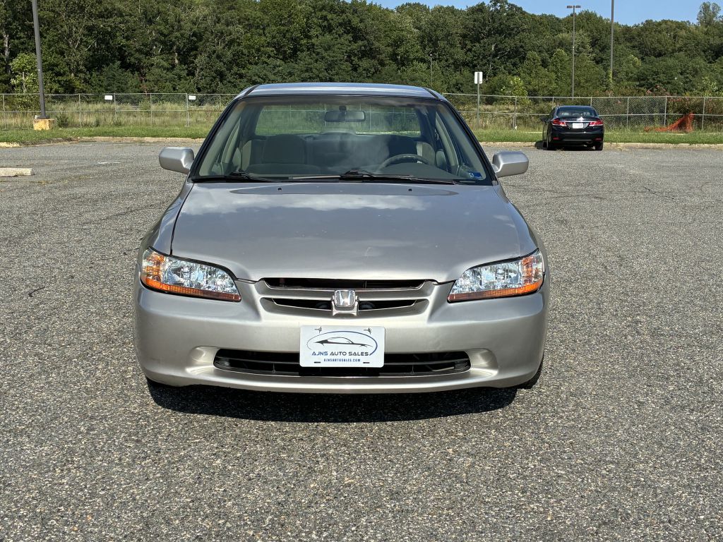 Photo 8 of this HONDA ACCORD