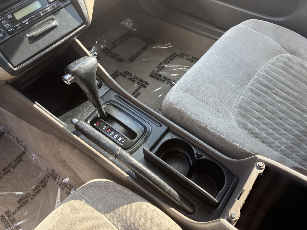 Photo 34 of this HONDA ACCORD