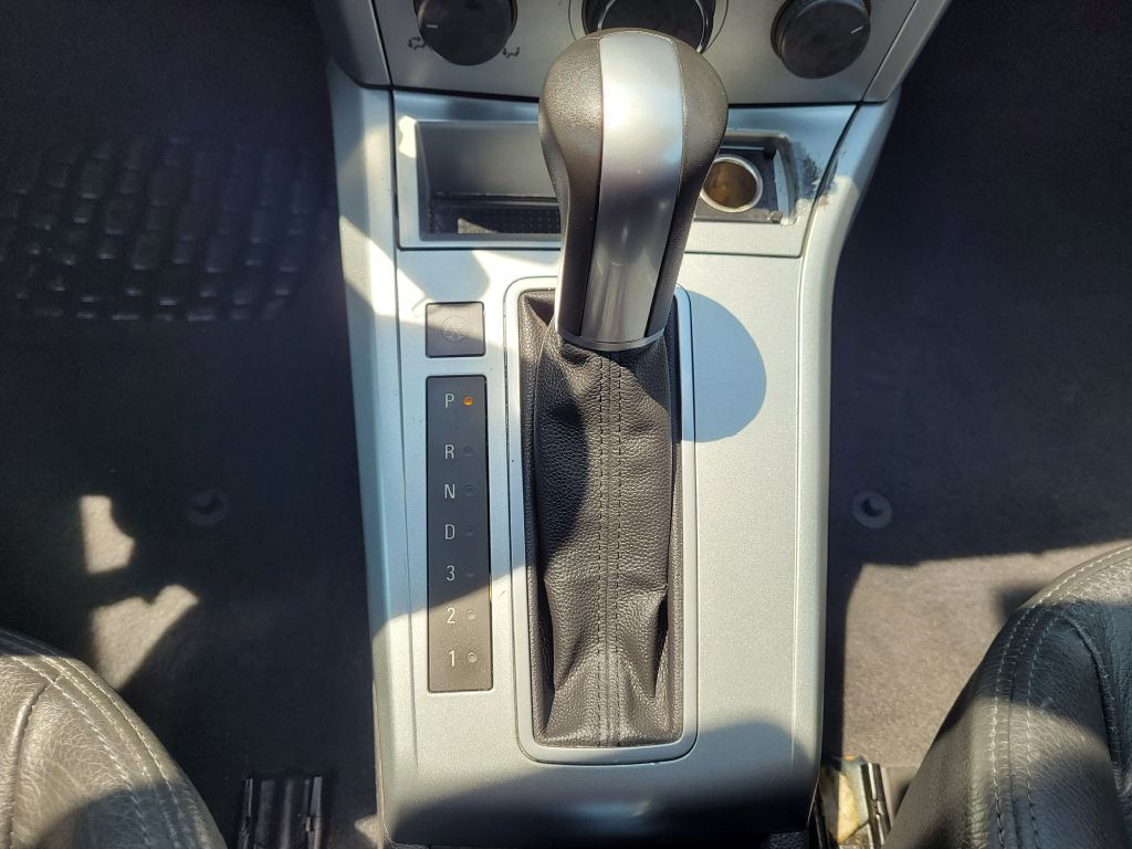 Photo 14 of this SATURN ASTRA