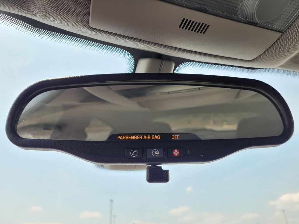 Photo 16 of this SATURN ASTRA
