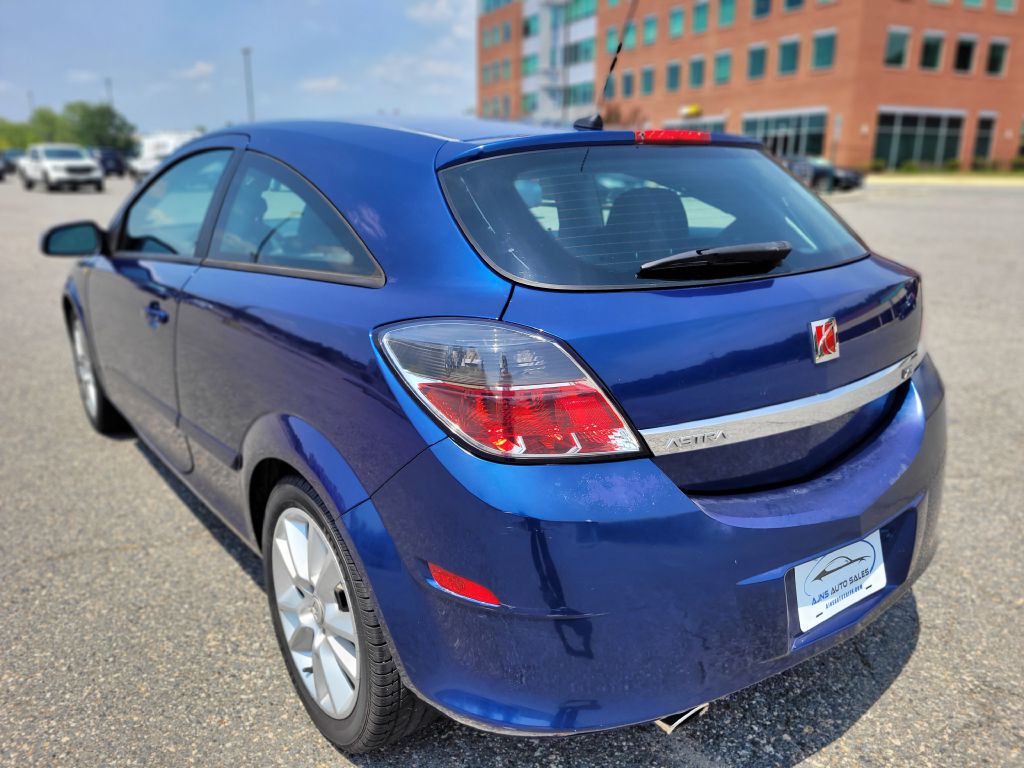 Photo 27 of this SATURN ASTRA