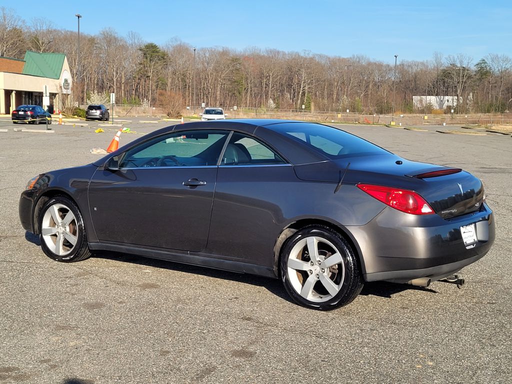 Photo 4 of this PONTIAC G6