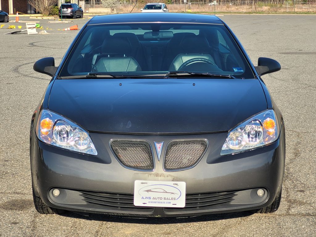 Photo 6 of this PONTIAC G6