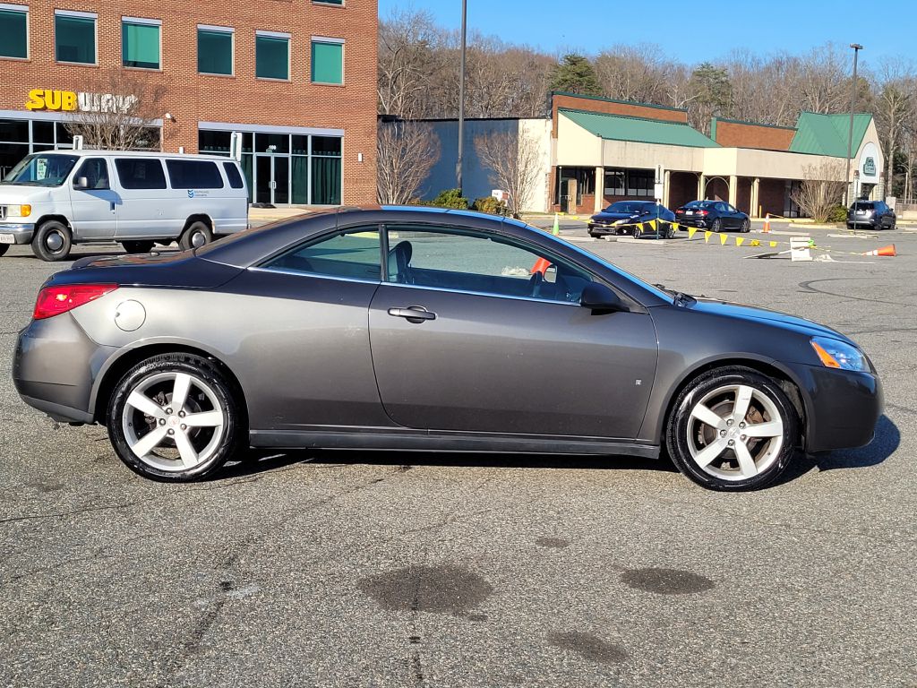 Photo 20 of this PONTIAC G6