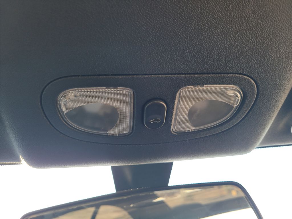 Photo 24 of this PONTIAC G6