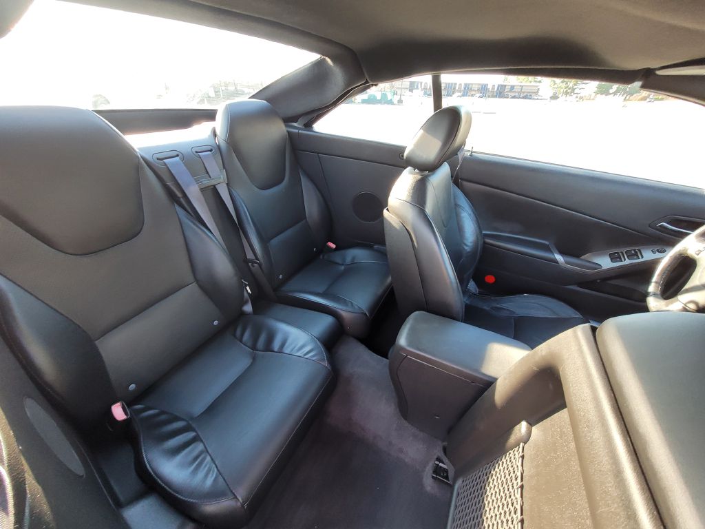Photo 27 of this PONTIAC G6