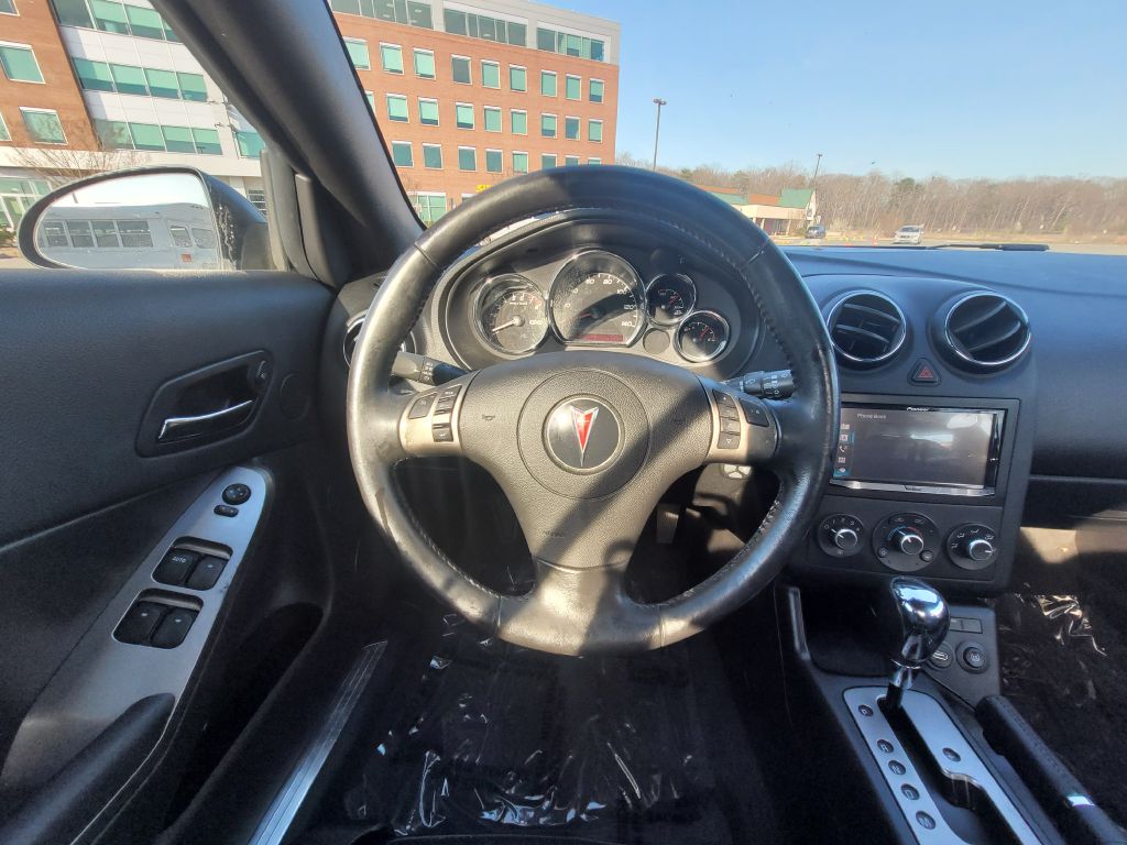 Photo 28 of this PONTIAC G6