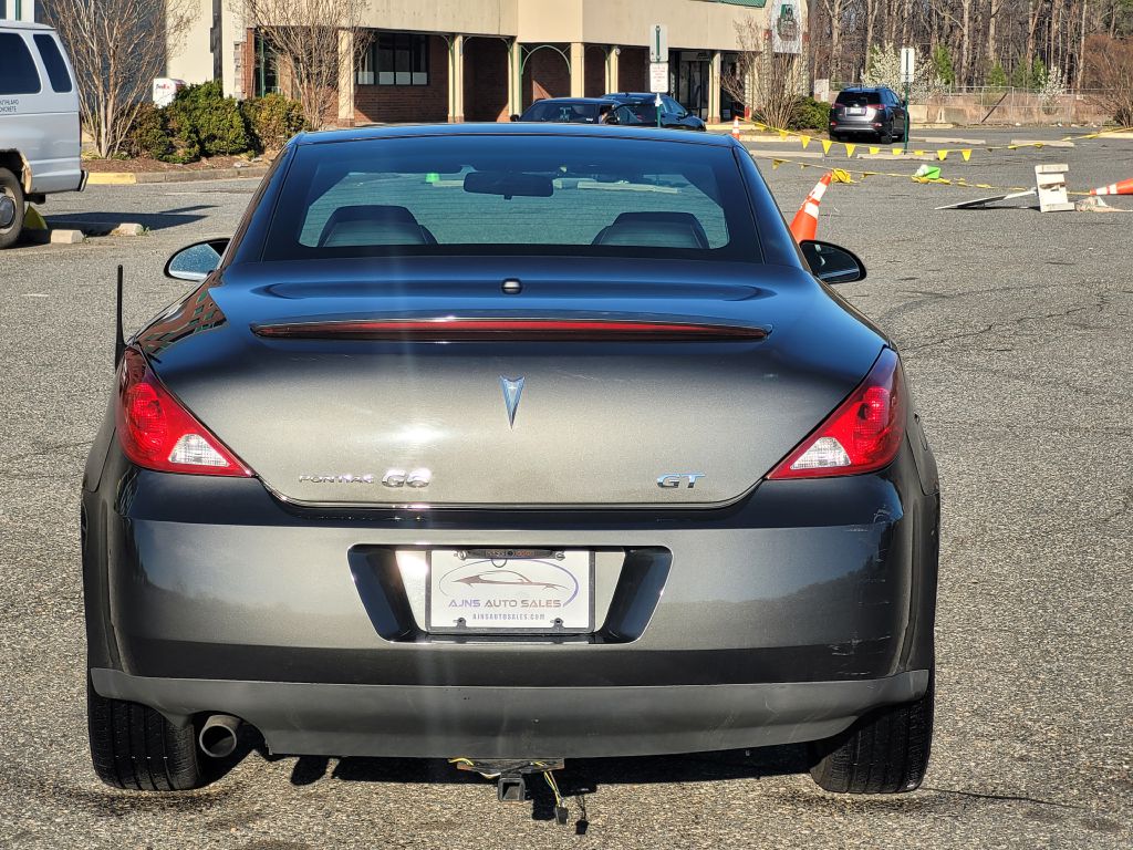 Photo 35 of this PONTIAC G6
