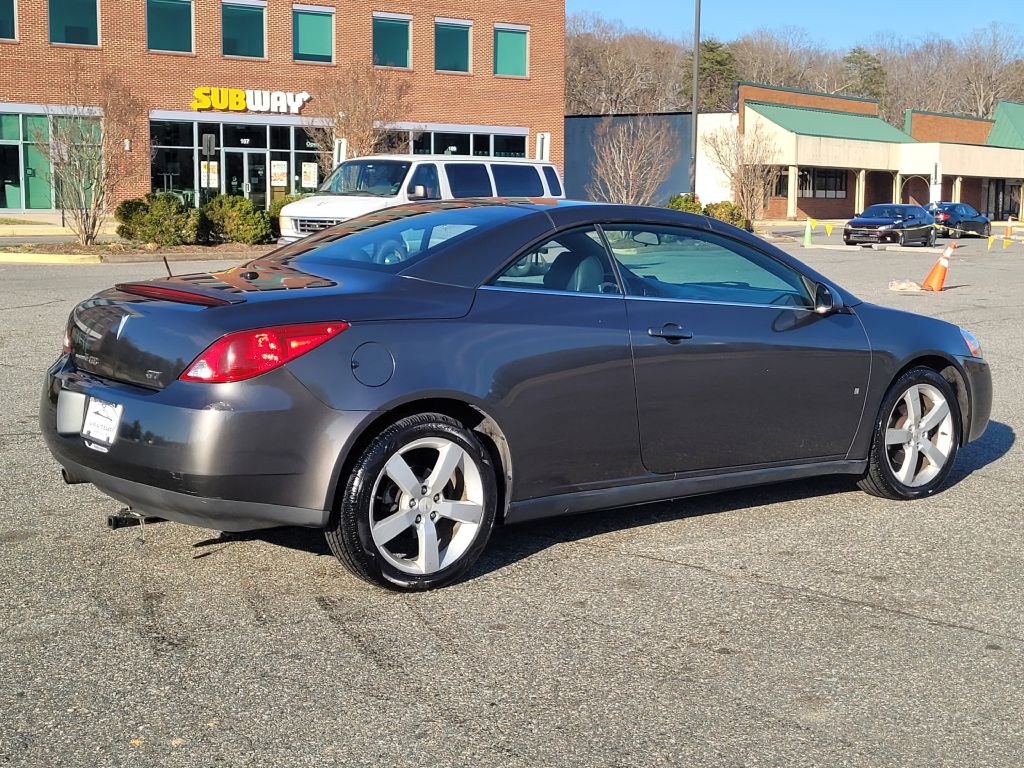 Photo 36 of this PONTIAC G6