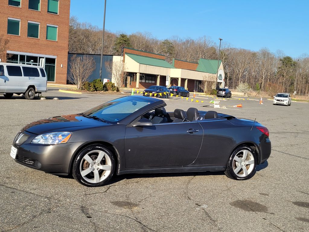 Photo 39 of this PONTIAC G6