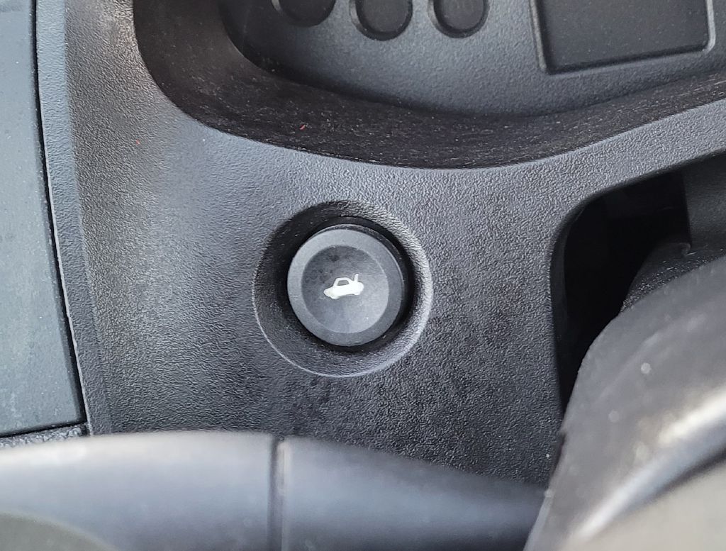 Photo 15 of this FORD FOCUS