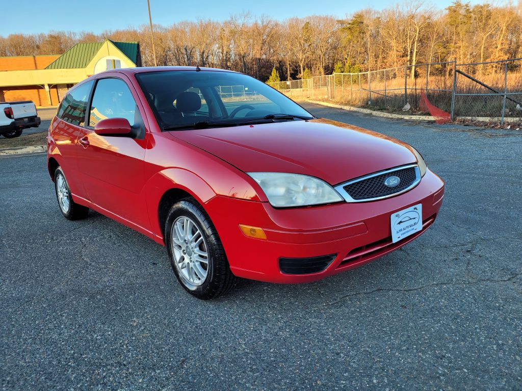 Photo 28 of this FORD FOCUS