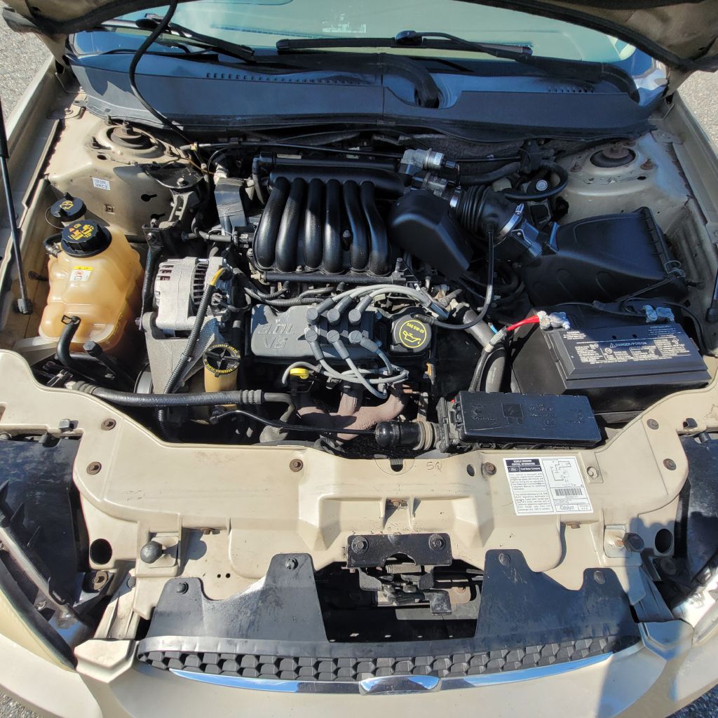 Photo 30 of this FORD TAURUS