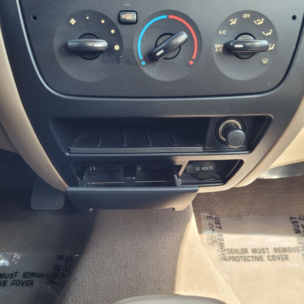 Photo 39 of this FORD TAURUS