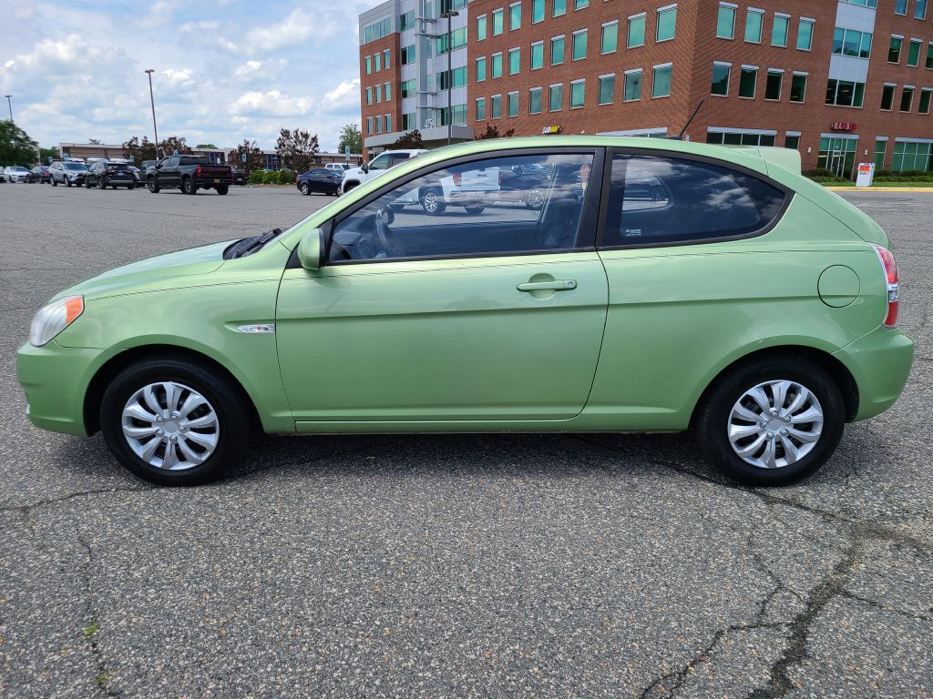 Photo 2 of this HYUNDAI ACCENT