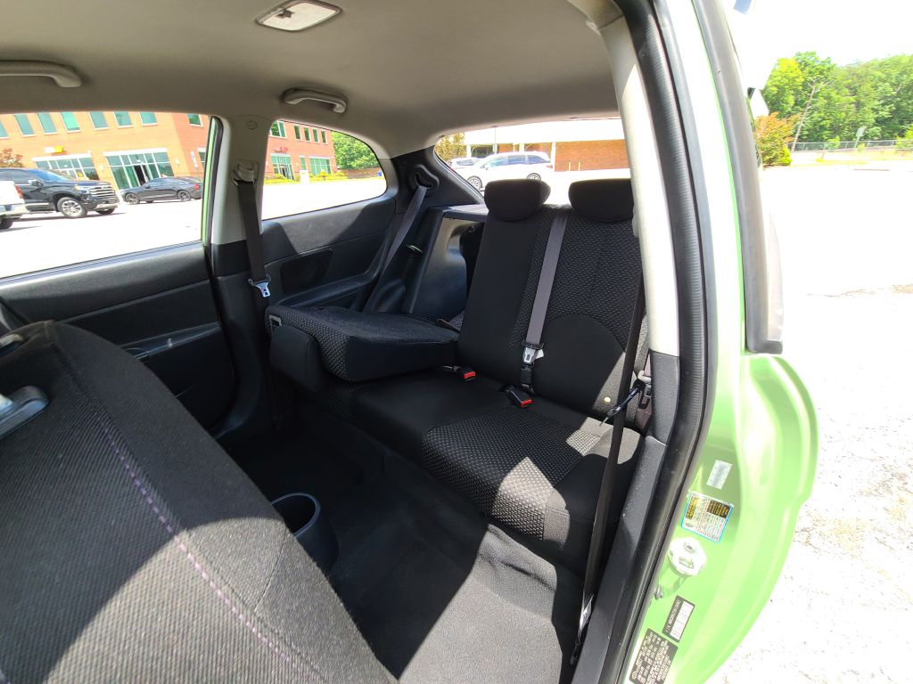 Photo 17 of this HYUNDAI ACCENT