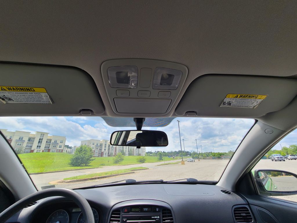Photo 34 of this HYUNDAI ACCENT