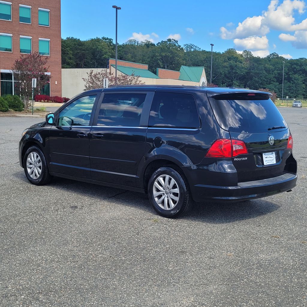 Photo 3 of this VOLKSWAGEN ROUTAN