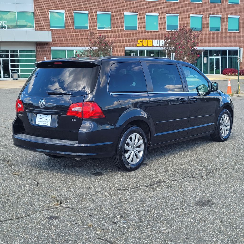 Photo 5 of this VOLKSWAGEN ROUTAN