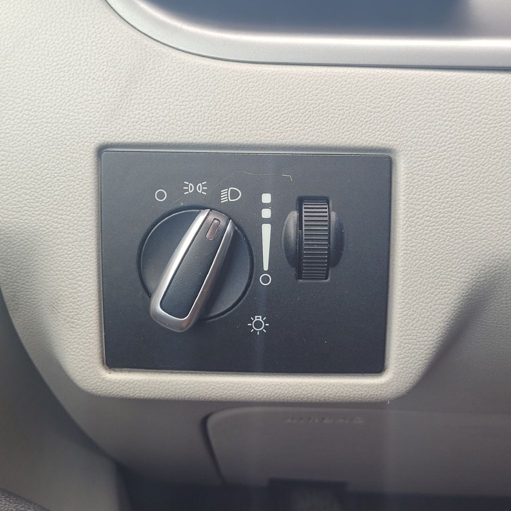 Photo 17 of this VOLKSWAGEN ROUTAN