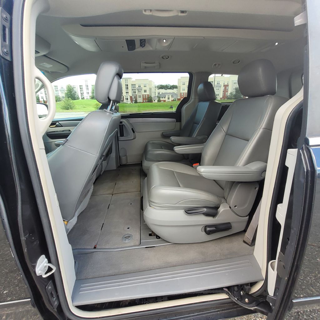Photo 39 of this VOLKSWAGEN ROUTAN