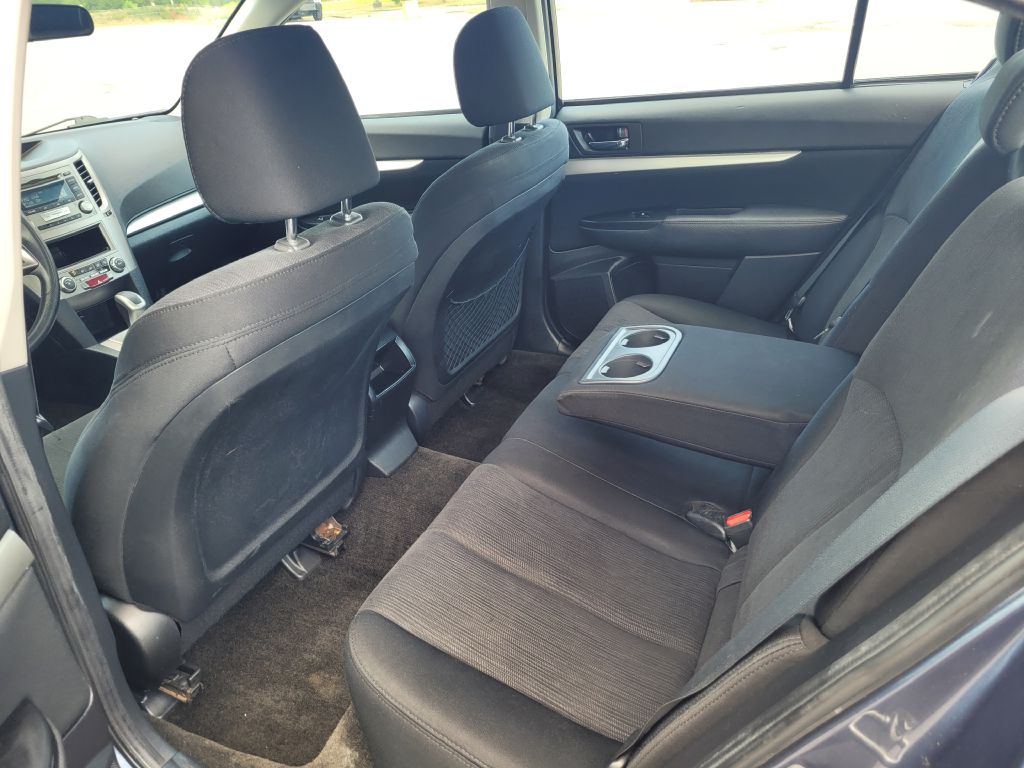 Photo 16 of this SUBARU LEGACY