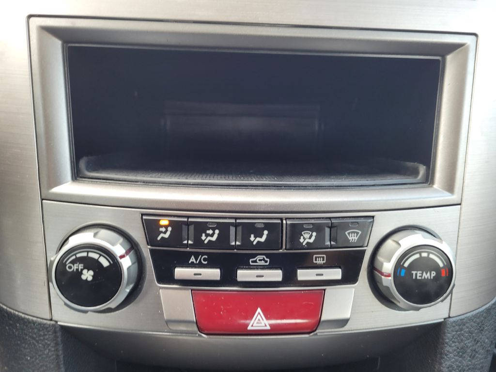 Photo 31 of this SUBARU LEGACY