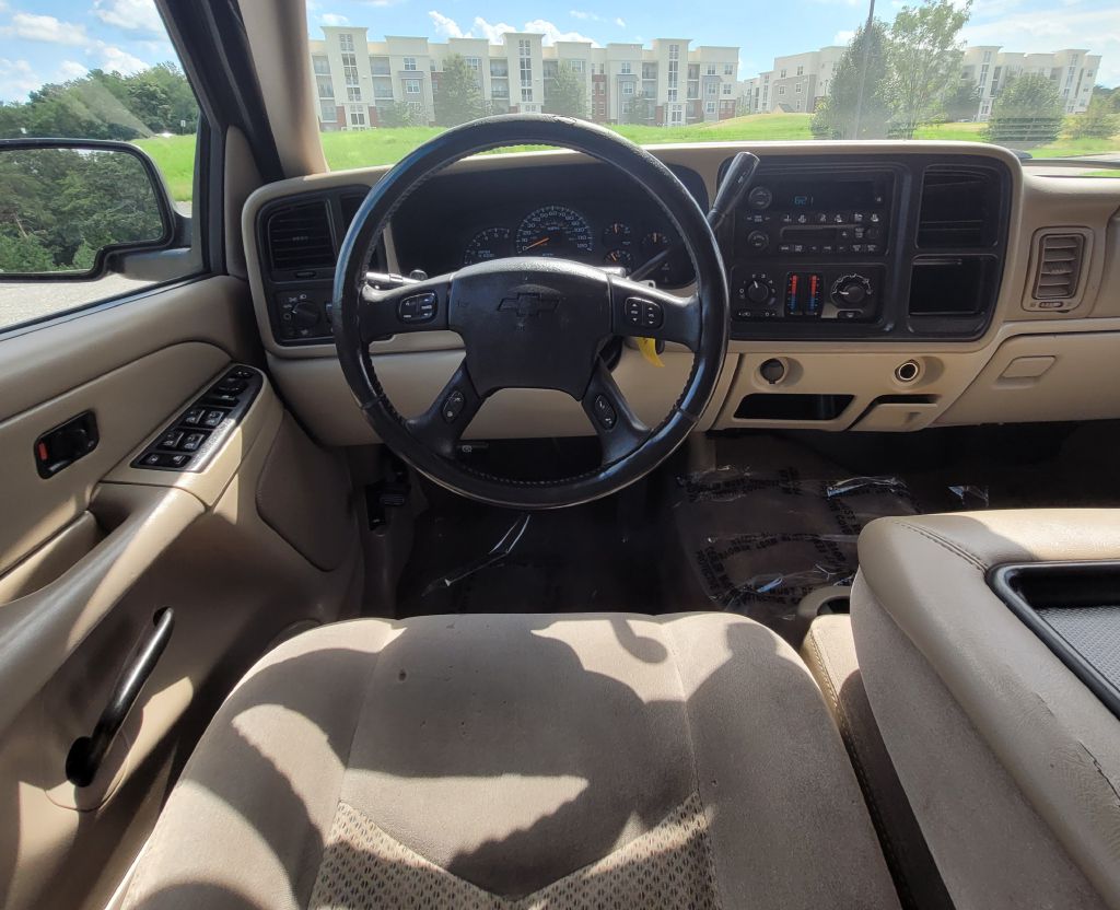 Photo 24 of this CHEVROLET TAHOE