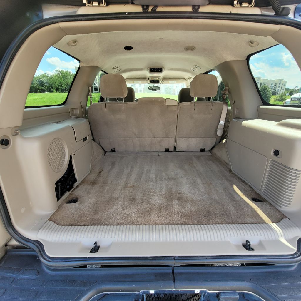 Photo 34 of this CHEVROLET TAHOE